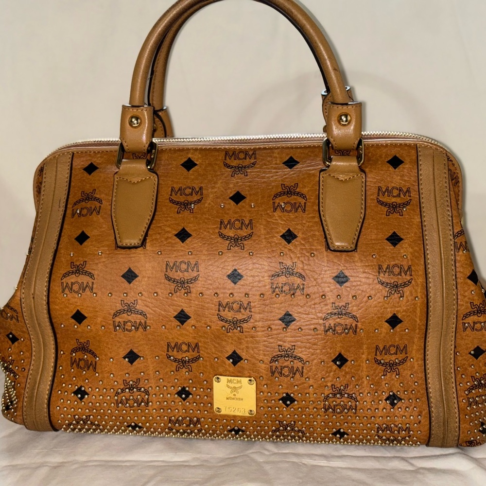 Preowned, 😍 MCM Visetos Studded Boston Bag, cognac coated canvas/leather trim